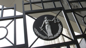 Суд ликвидировал банк «Пурпе»