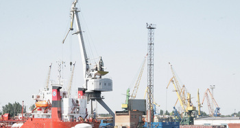 Резидентов порта Владивосток освободят от налога на имущество