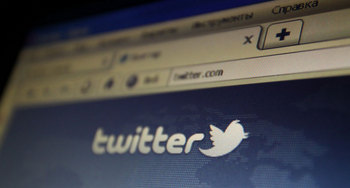 Twitter потерял около 4 млн активных пользователей